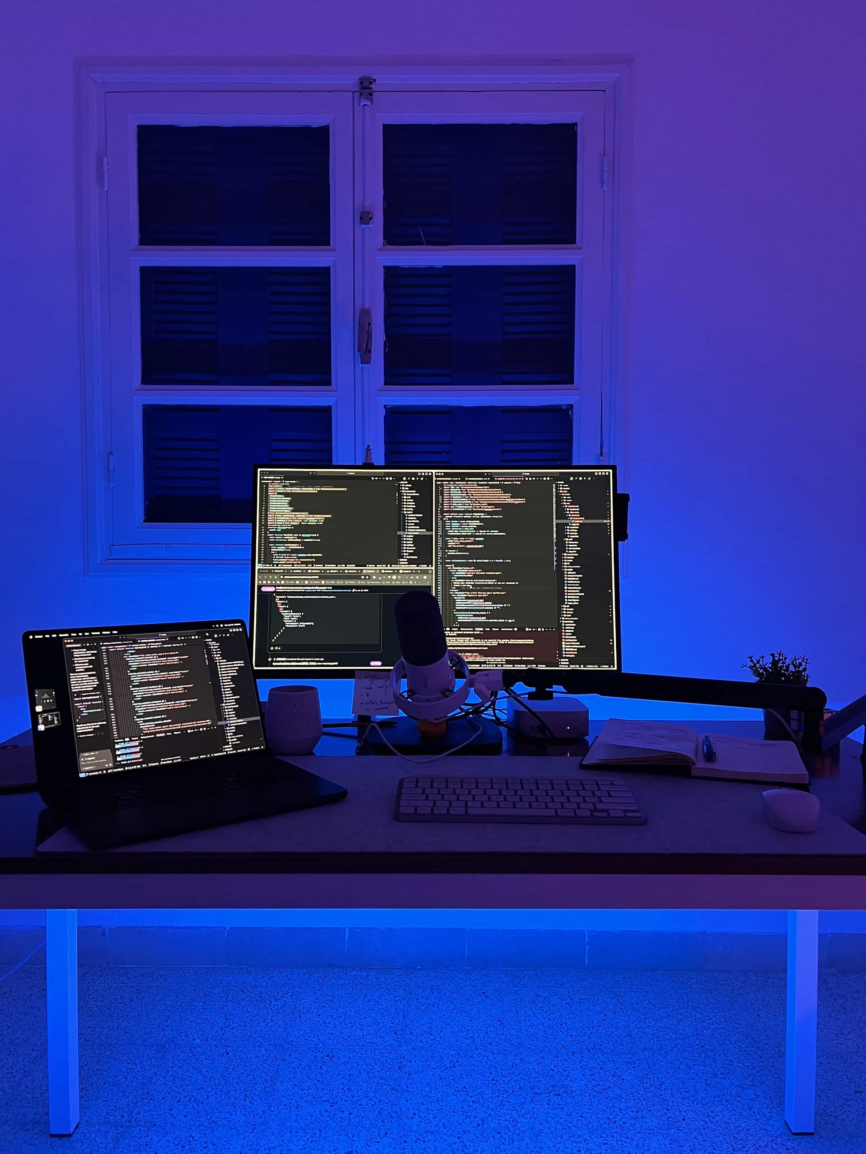 Wassim's desk setup Wassim's desk setup